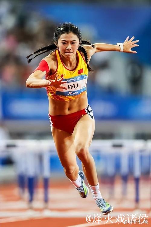 2026全国田径冠军赛:吴艳妮以12秒90勇夺100米栏冠军 2026全国田径冠军赛:吴艳妮以12秒90勇夺100米栏冠军